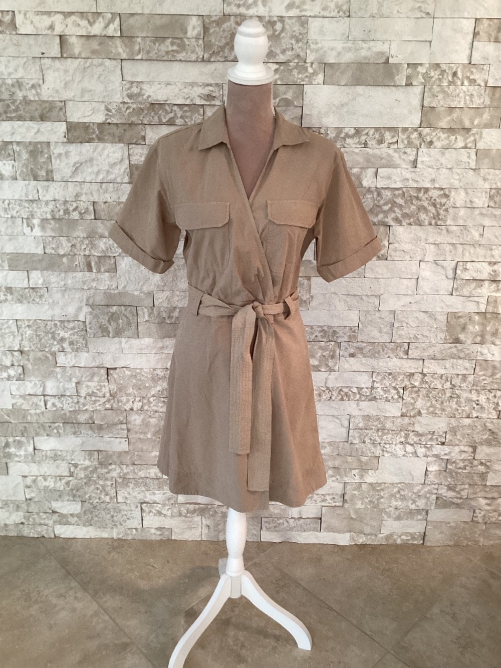 Rails Natalie Wrap Minidress in a beige/khaki utility colorway Size Medium